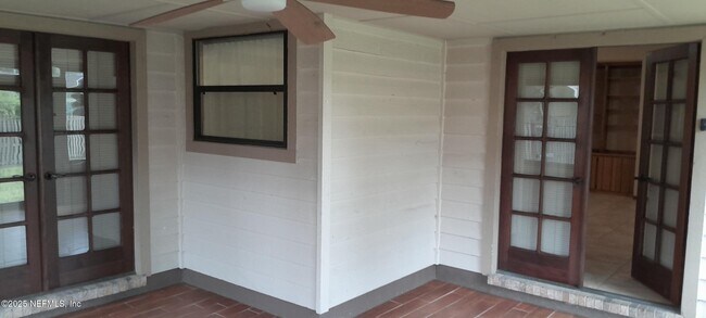 Building Photo - 3119 Marrano Dr