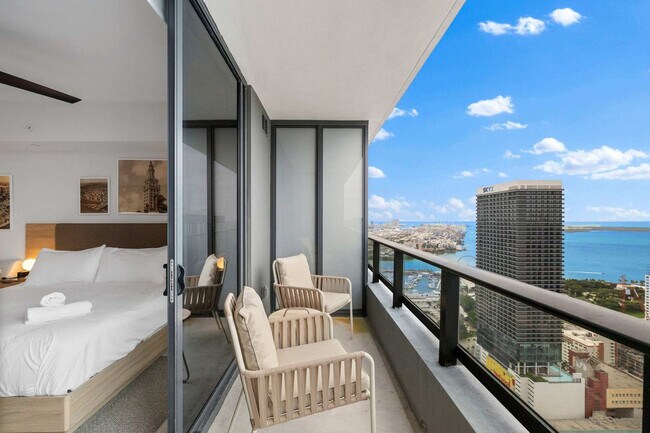 Building Photo - 159 NE 6th St