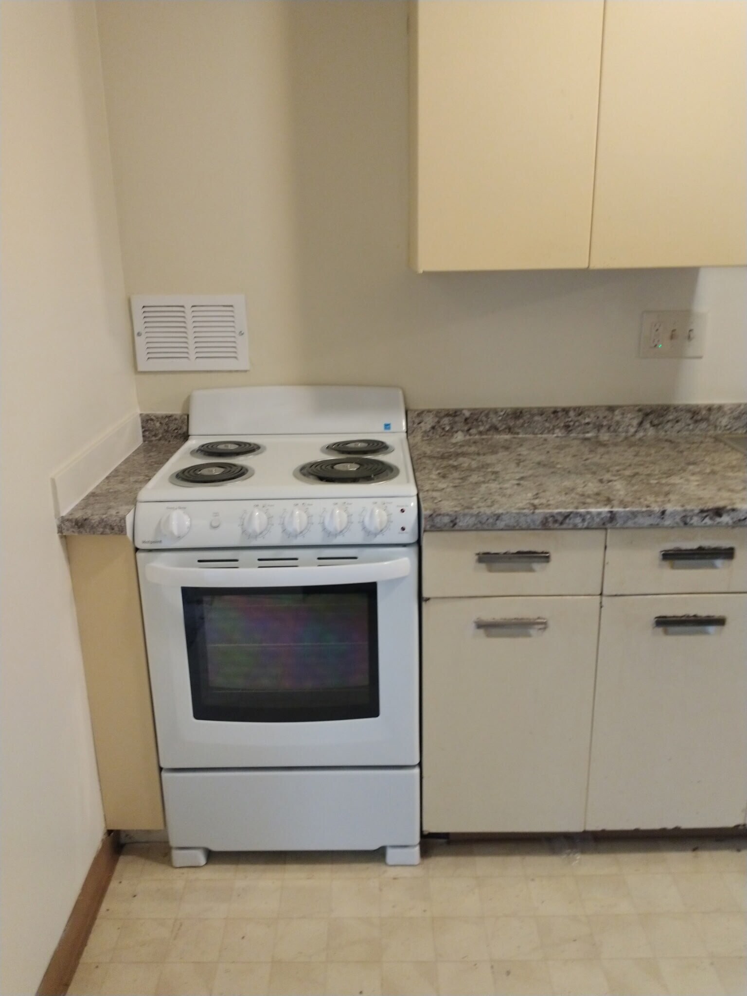 Building Photo - 736 Ohio St