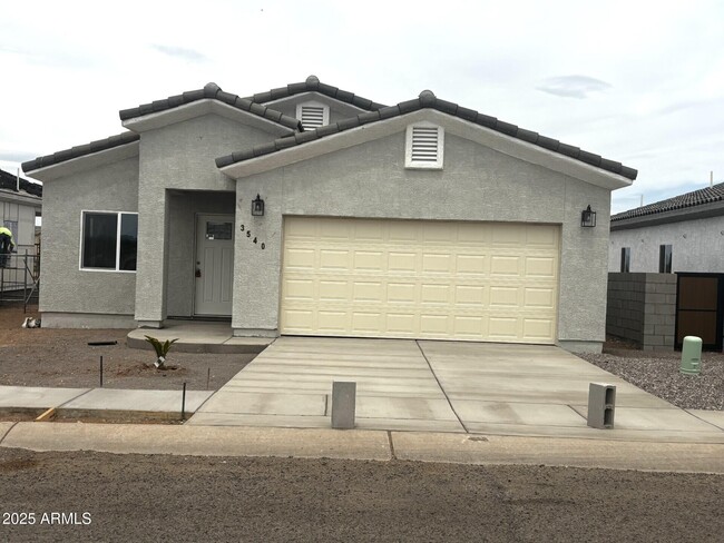 Primary Photo - 3540 Cam Del Rancho
