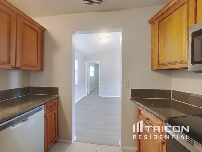 Building Photo - 2273 Seward Cir