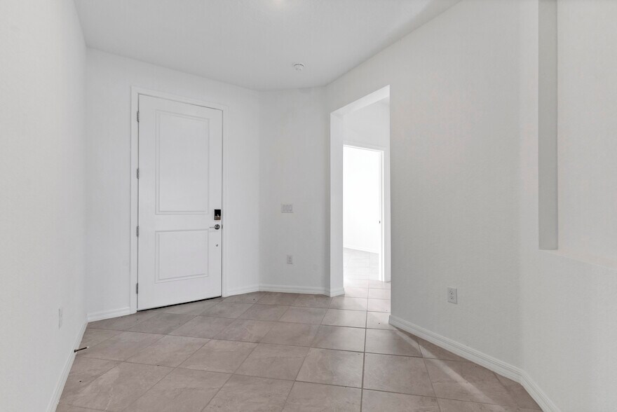 Building Photo - 19095 Cabernet Ct