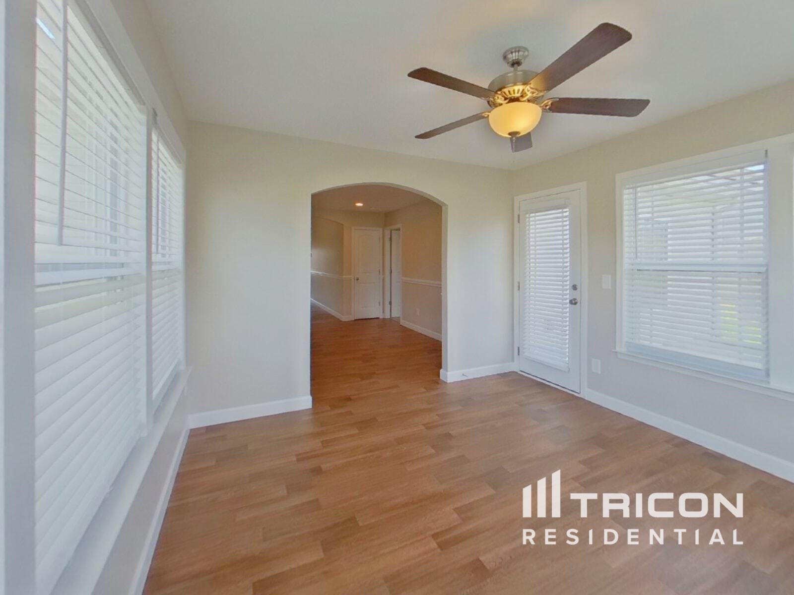 Building Photo - 800 Alley Ridge Dr