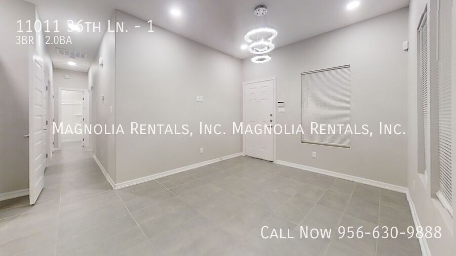 Building Photo - 11011 N 36th Ln