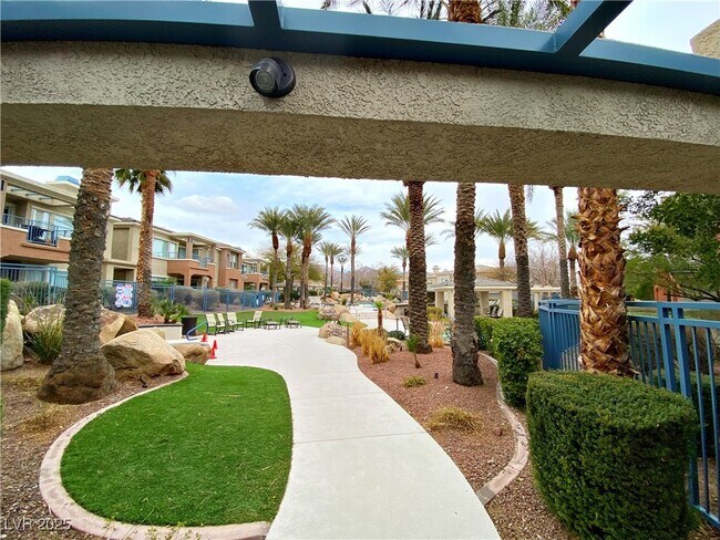Building Photo - 10701 Pappas Ln