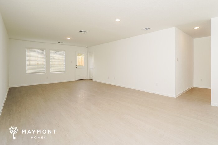 Building Photo - 14903 Warwick Shire