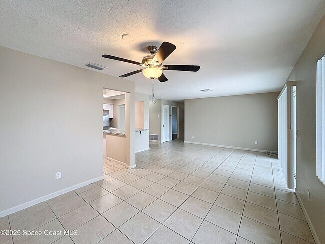 Building Photo - 250 Richland Ave