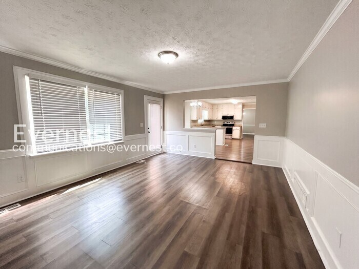 Building Photo - 3002 Meadowsweet Trail