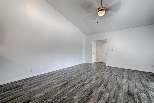 Building Photo - 8545 Midpark Rd