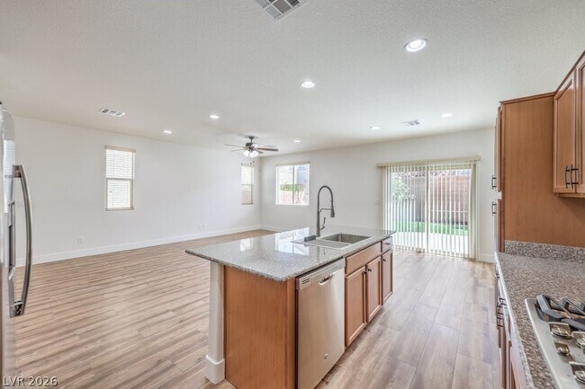 Building Photo - 8079 Chocolate Hills Ct