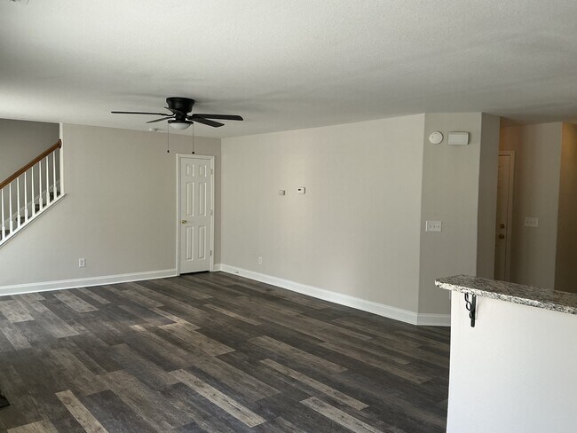 Building Photo - 4981 Brian Center Ln