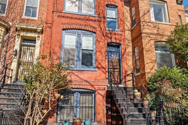 Building Photo - 1514 Corcoran St NW