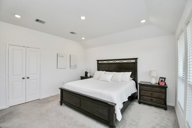 Building Photo - 29418 Amber Pne Ct