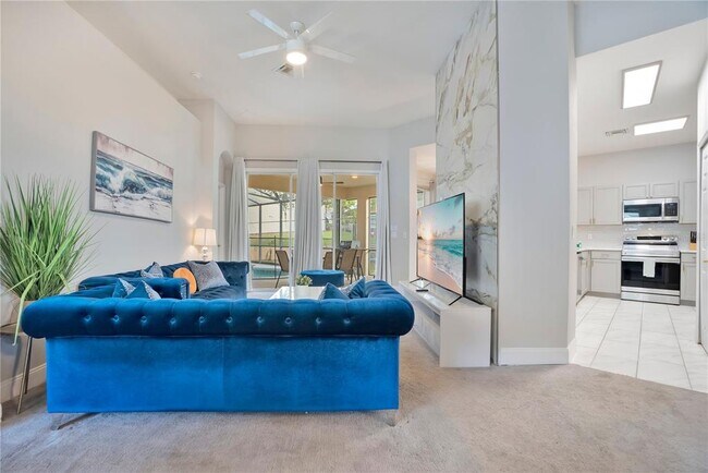 Building Photo - 544 Pineloch Dr