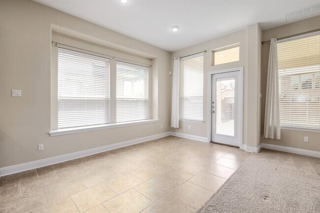 Building Photo - 17916 Crimson Apple Way