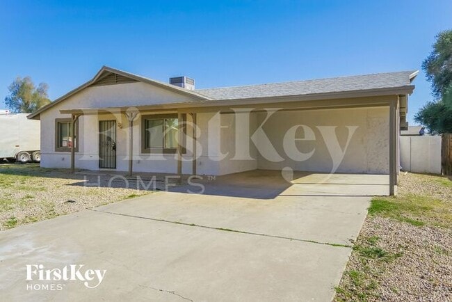 Building Photo - 11637 N 58th Dr