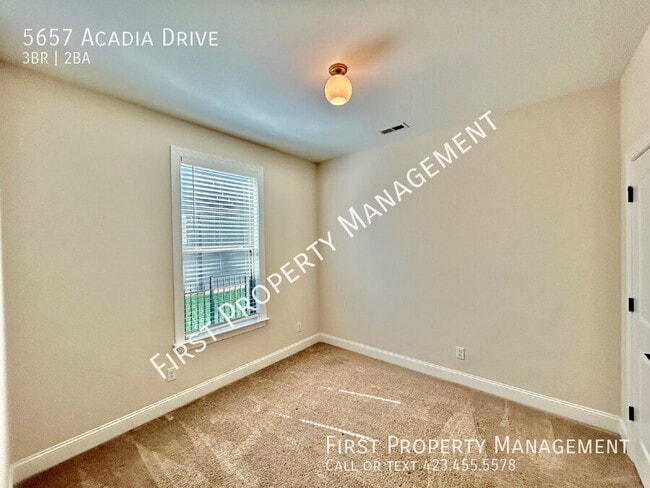 Building Photo - 5657 Acadia Dr