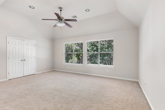 Building Photo - 17306 Lake Chelan Ln