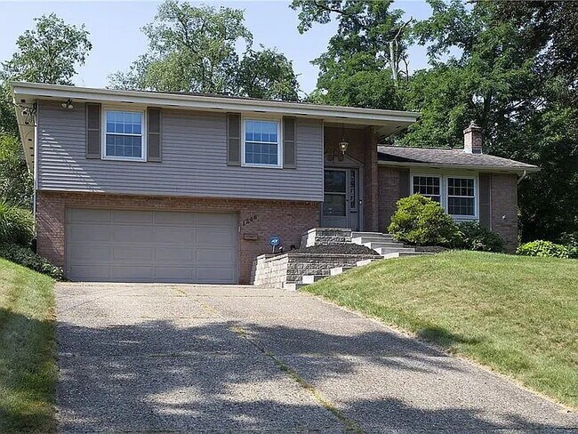 Primary Photo - Charming 4-Bed Retreat with Finished Basem...
