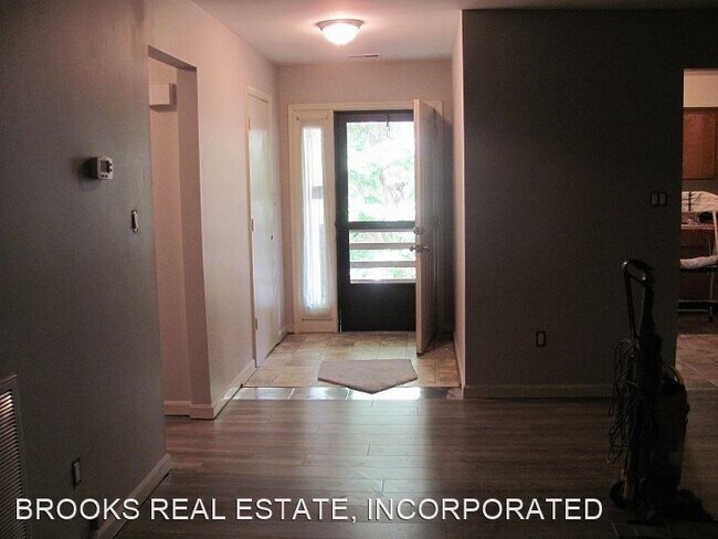 Building Photo - 2 br, 2 bath House - 280-B Patriot Lane