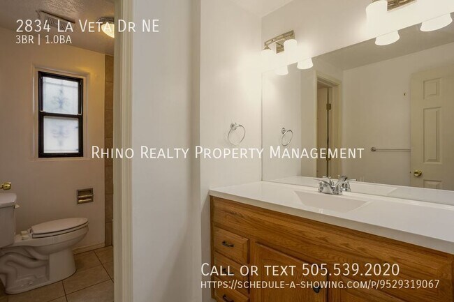 Building Photo - 2834 La Veta Dr