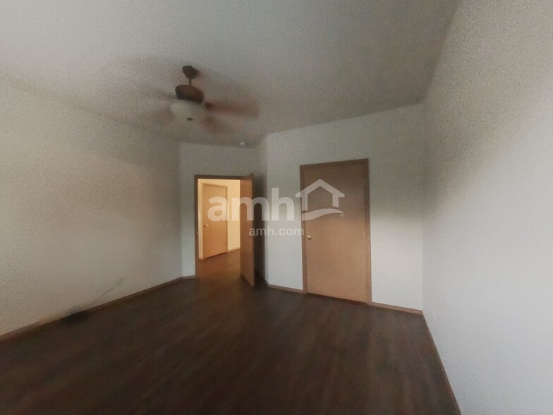 Building Photo - 11102 179th Ave Ct E