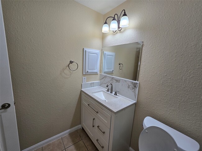 Building Photo - 24710 Tribeca Ln