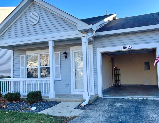 Building Photo - 16623 Natoma Dr