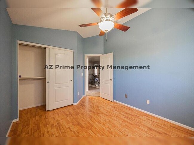 Building Photo - 16090 W Latham St