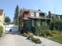 Building Photo - House For Lease