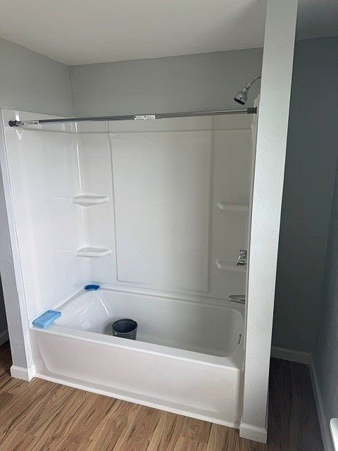 Building Photo - Home with office