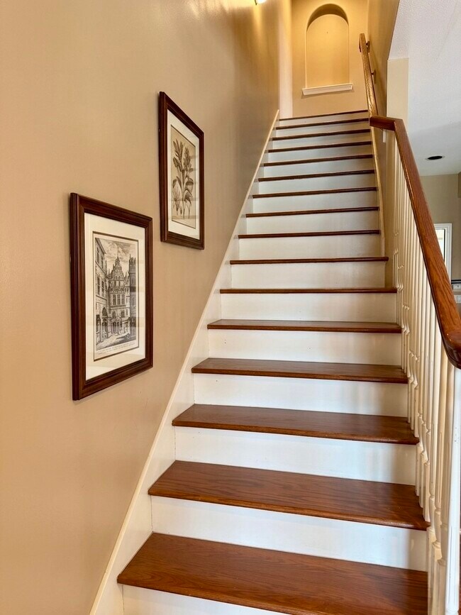 Building Photo - 7202 Harmony Cove