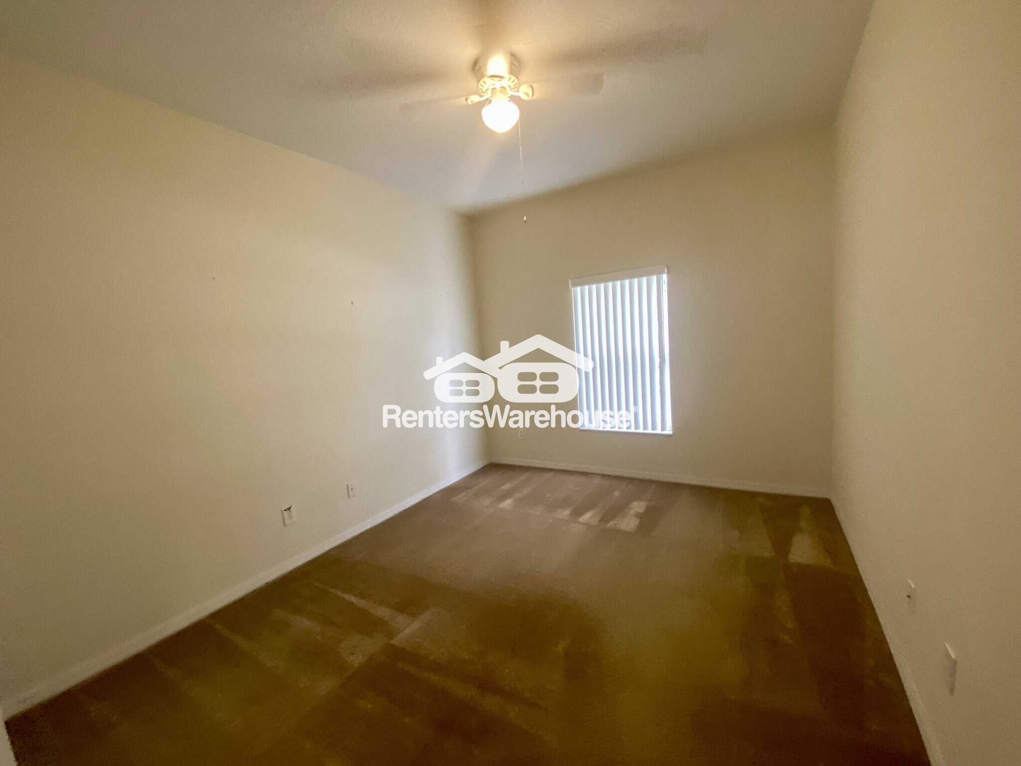 Building Photo - 313 Burford Cir