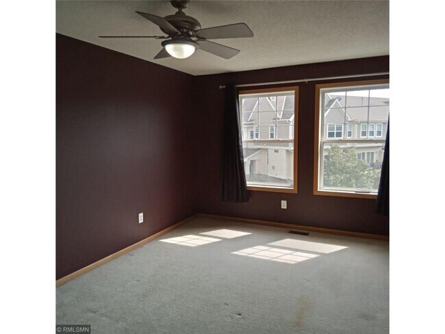 Building Photo - 2408 121st Cir NE