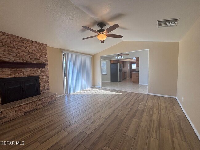 Building Photo - 5700 Prince Edward Ave