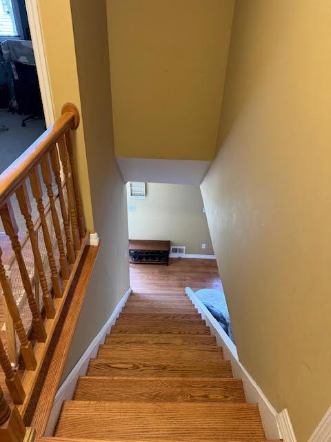 Building Photo - 221 Springmeadow Dr