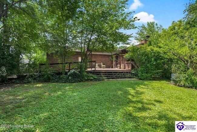 Building Photo - 809 Clifford Dr