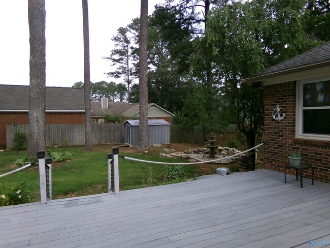 Building Photo - 15010 Carlisle Dr SE