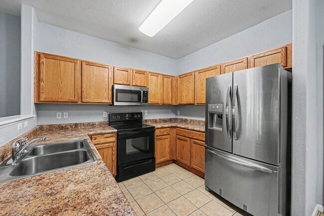 Building Photo - 5800 N Tower Dr