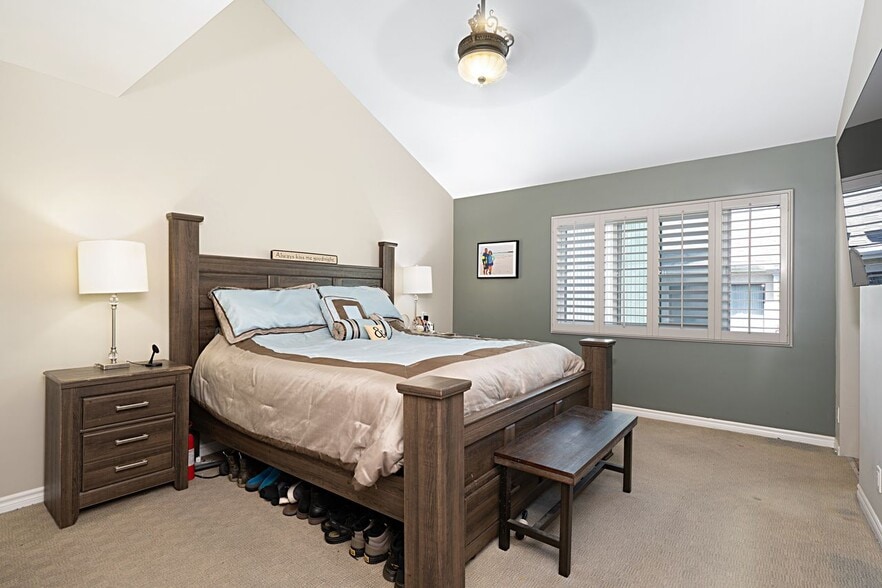 Building Photo - 8172 Manitoba St