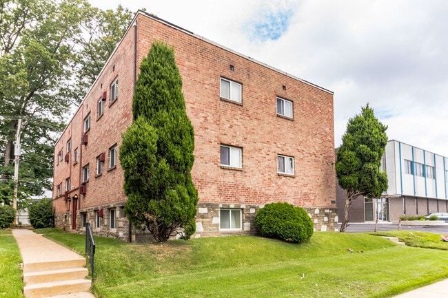 Interior Photo - Michner Pointe Apartments