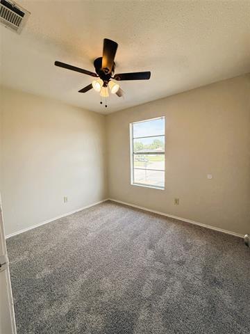 Building Photo - 1025 NW Summercrest Blvd
