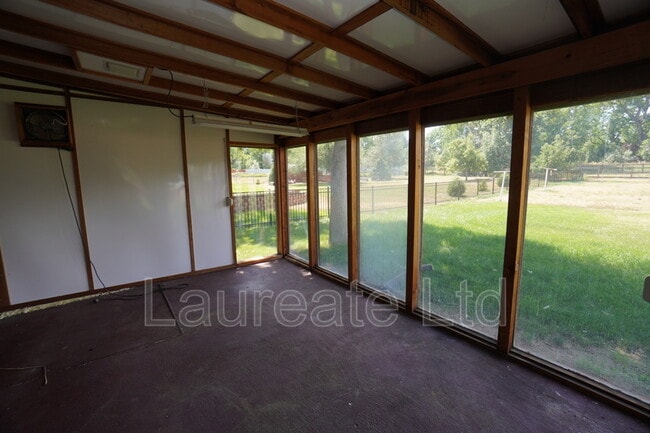 Building Photo - 1472 W Geddes Ave