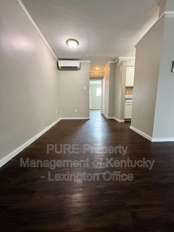 Building Photo - 1685 Alexandria Dr