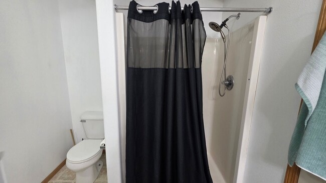 Building Photo - Furnished 2 Bedroom Home by I-94 & Hwy 83