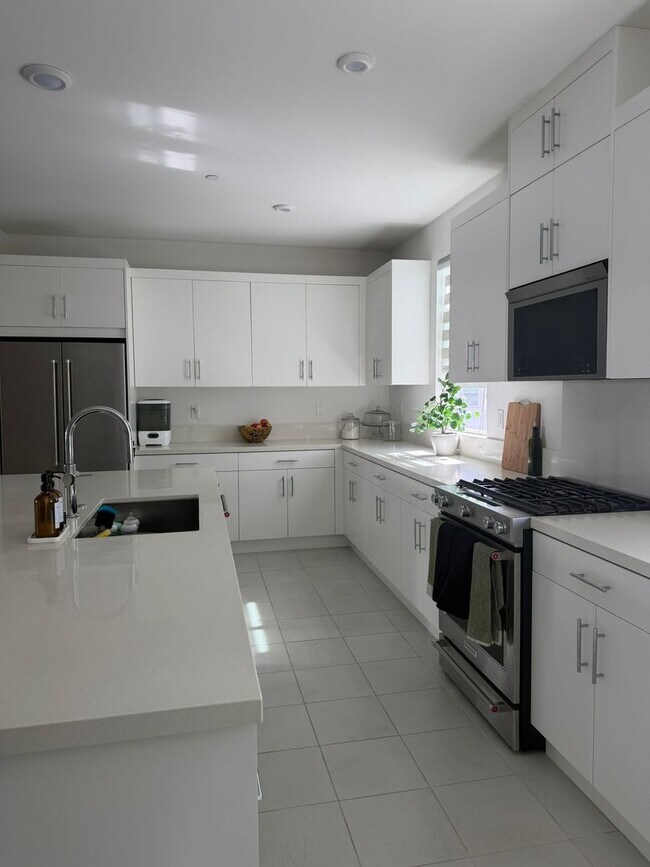 Building Photo - Everly At Civita Gorgeous Home with Lots of Upgrades- A Resort Style Living in the Heart of San D...