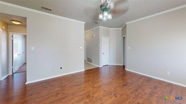 Building Photo - 3401 Dorothy Jane Dr