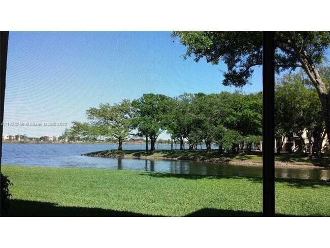 Building Photo - 2485 NW 33rd St