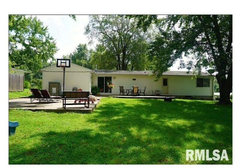 Building Photo - 201 Fenestra Ln