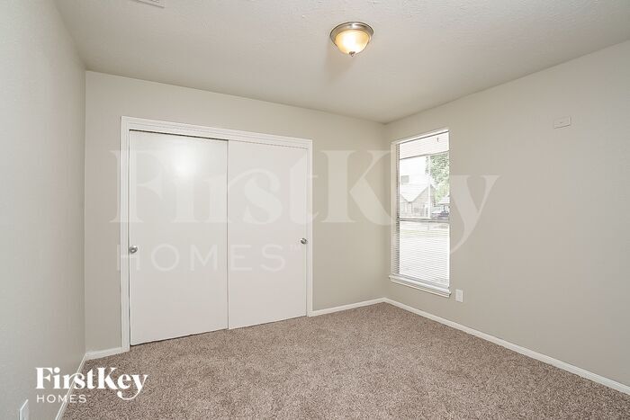Building Photo - 21314 Park Downe Ln